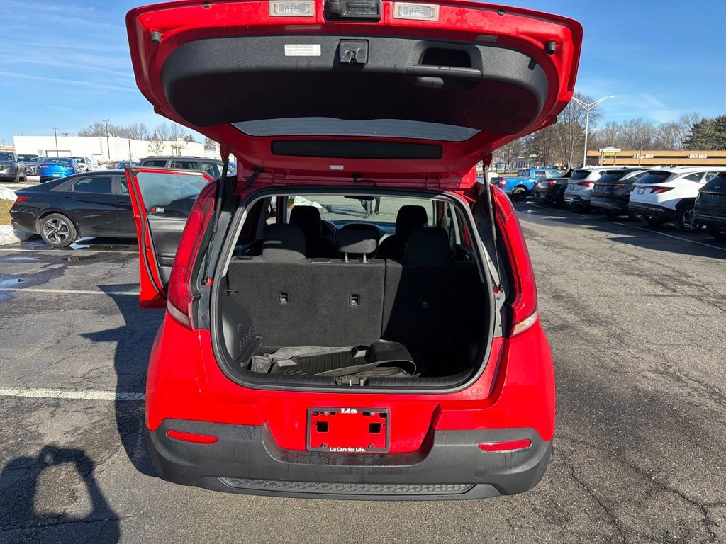Used 2021 Kia Soul S image 24