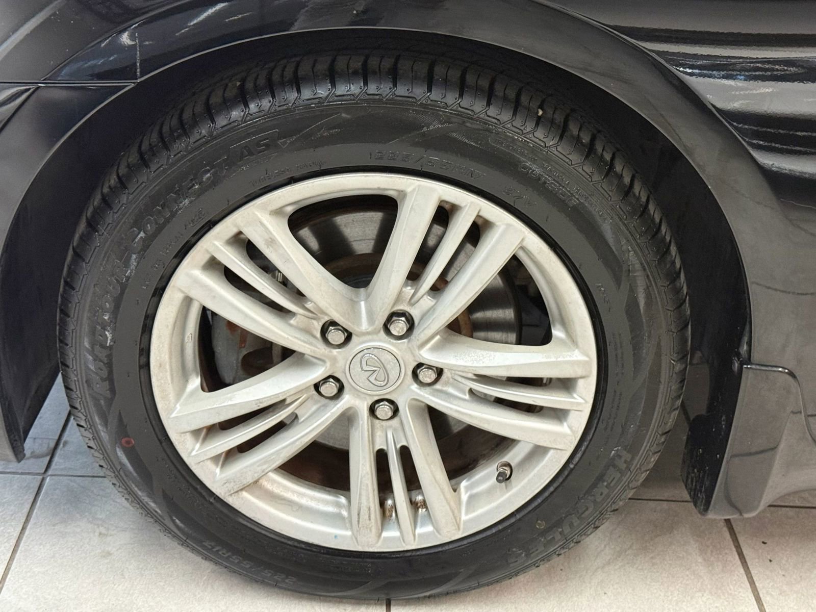 Used 2011 INFINITI G37 Journey image 37