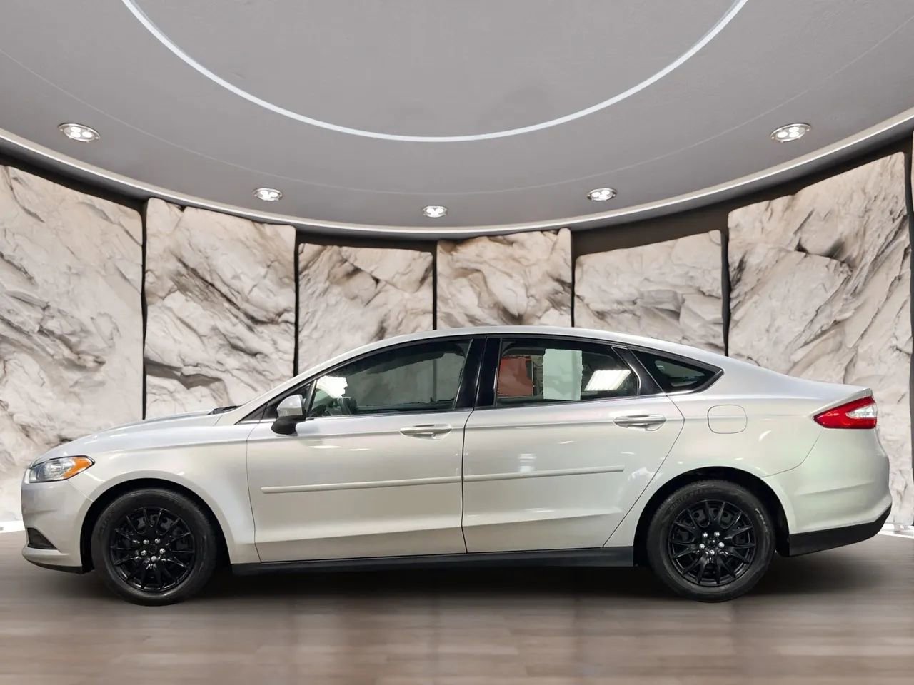 Used 2014 Ford Fusion S image 7