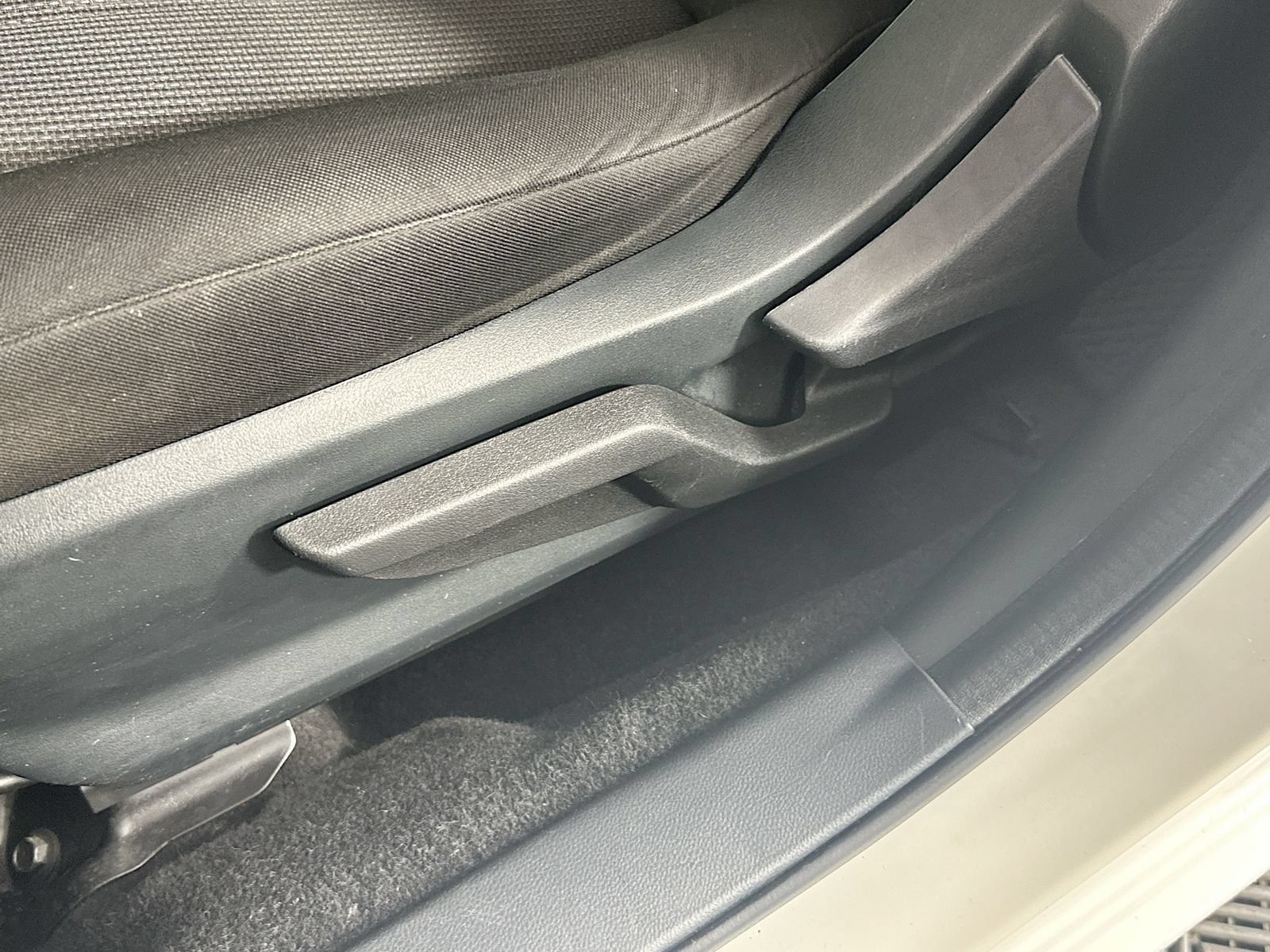 Used 2019 Subaru Impreza 2.0i AWD/4WD image 18