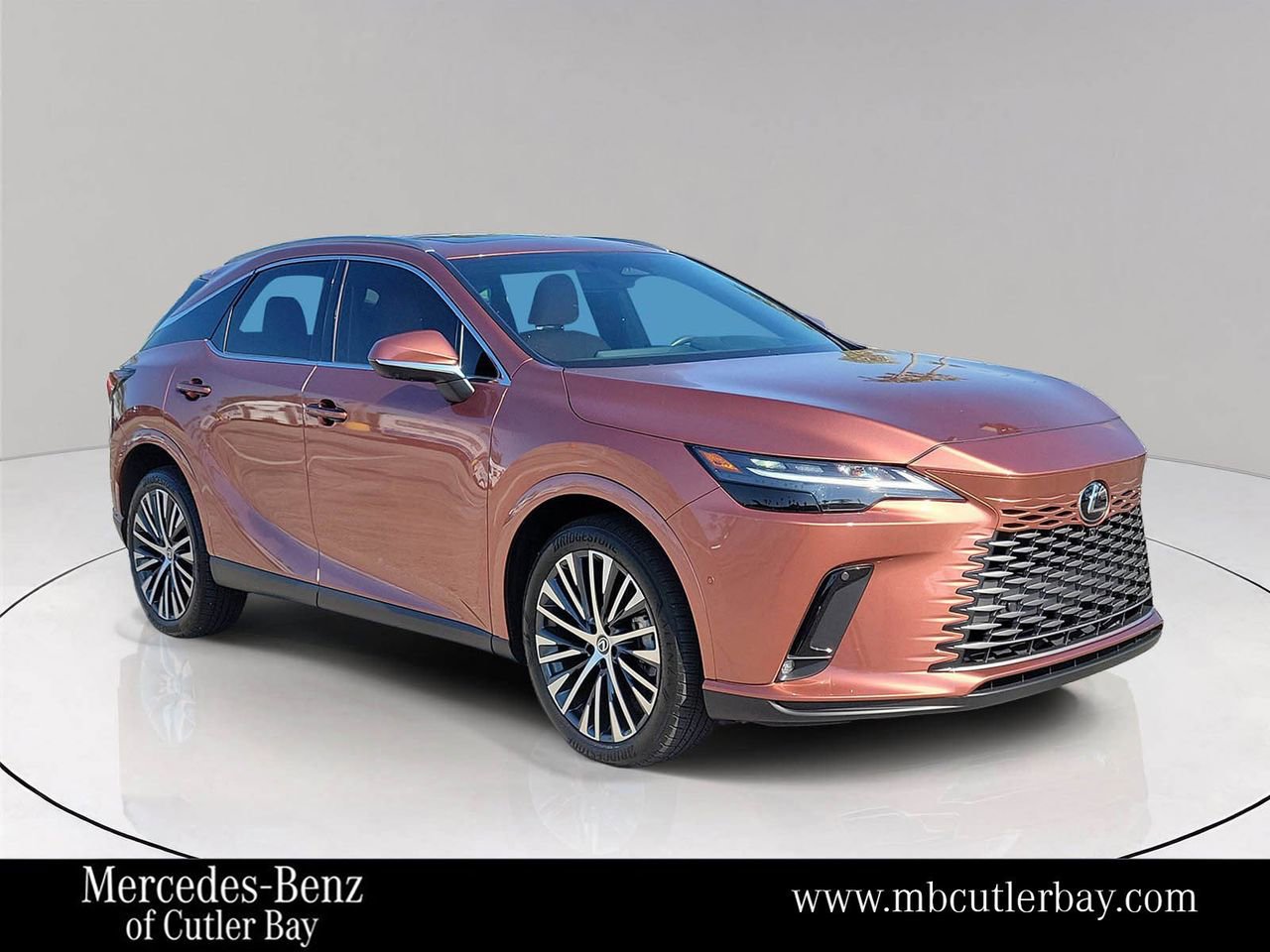 Used 2025 Lexus RX 350 Premium Plus w/ Convenience Package FWD image 1