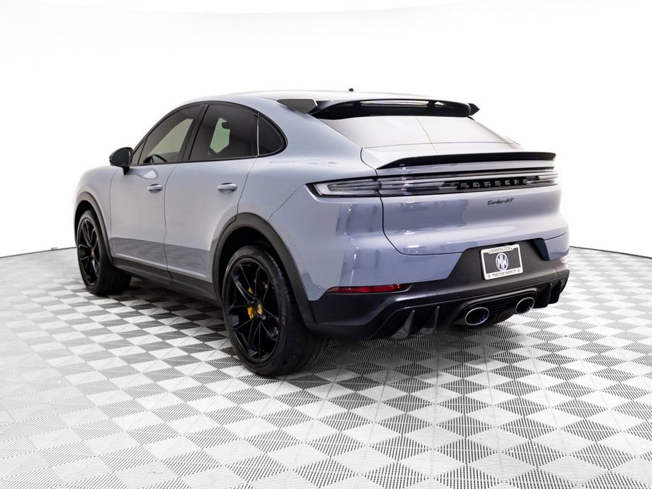 Certified 2024 Porsche Cayenne Turbo GT image 3
