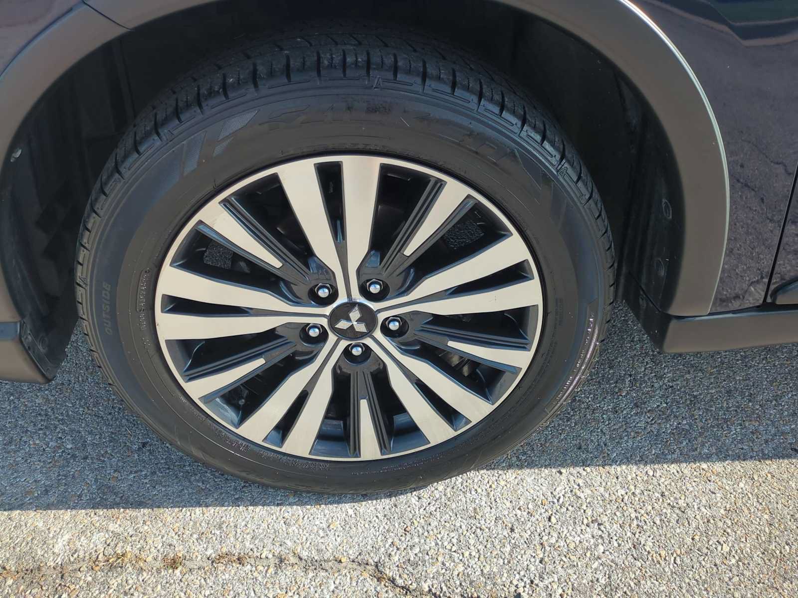 Used 2020 Mitsubishi Outlander SE FWD image 33