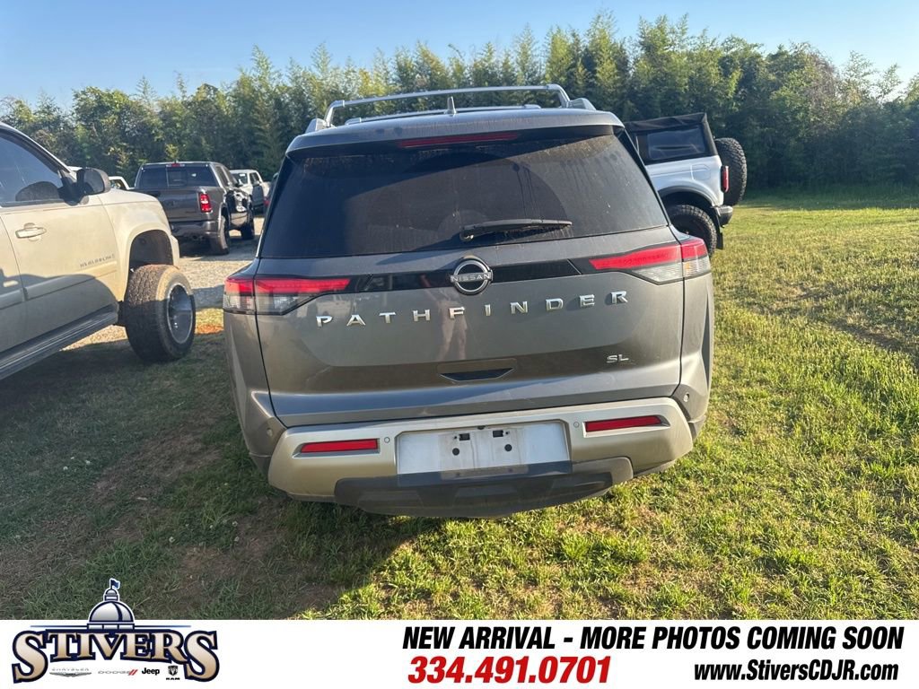 Used 2022 Nissan Pathfinder SL w/ SL Premium Package image 6