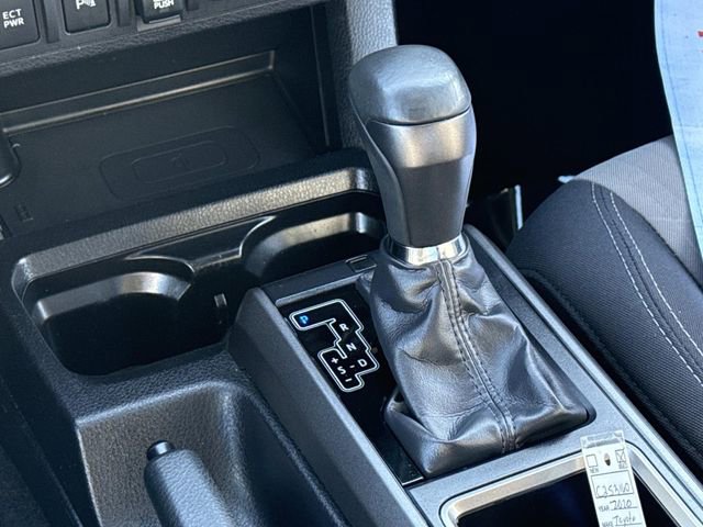 Used 2020 Toyota Tacoma TRD Off-Road w/ Technology Package image 22