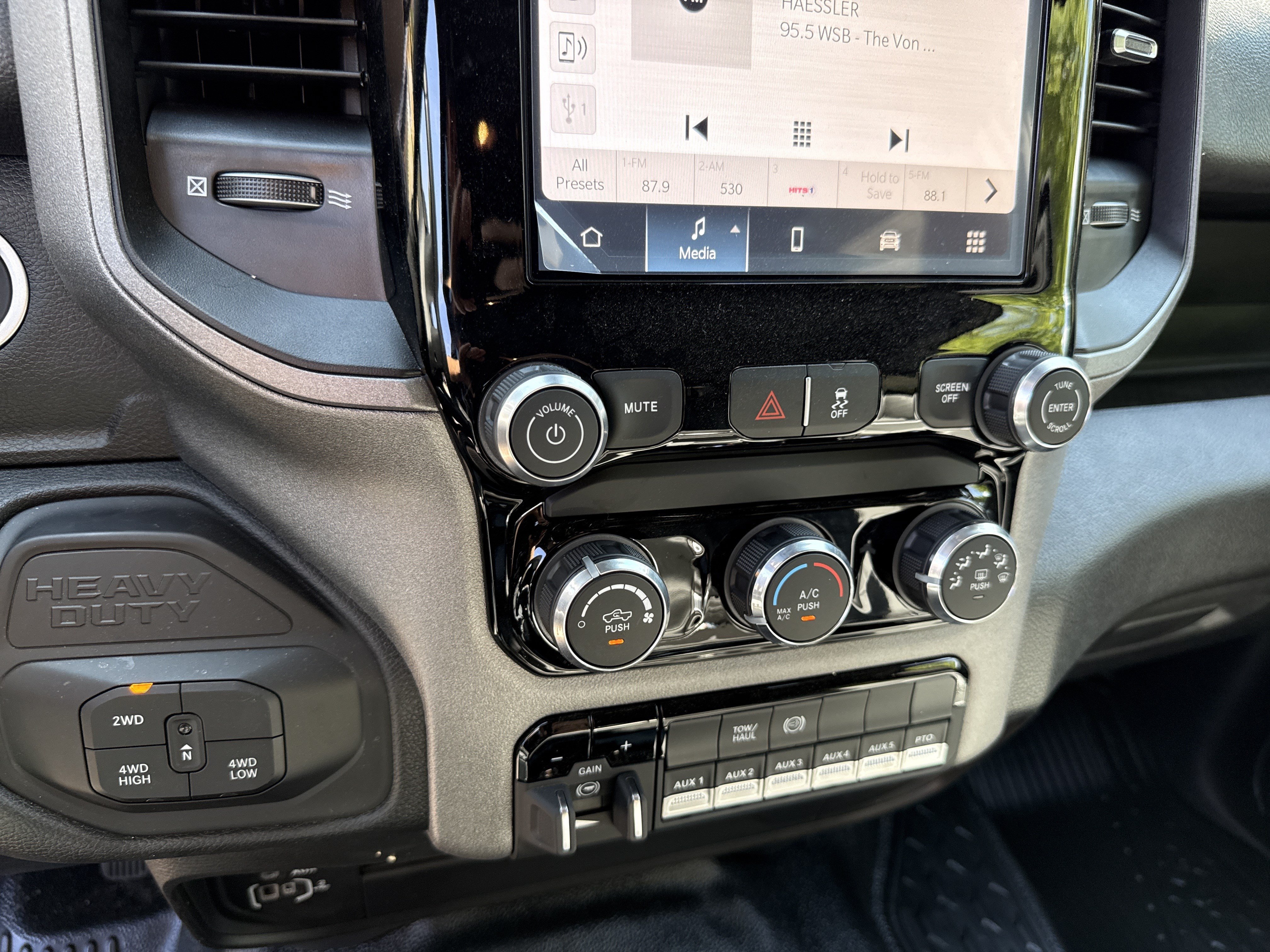 New 2026 RAM 5500 Tradesman AWD/4WD image 36
