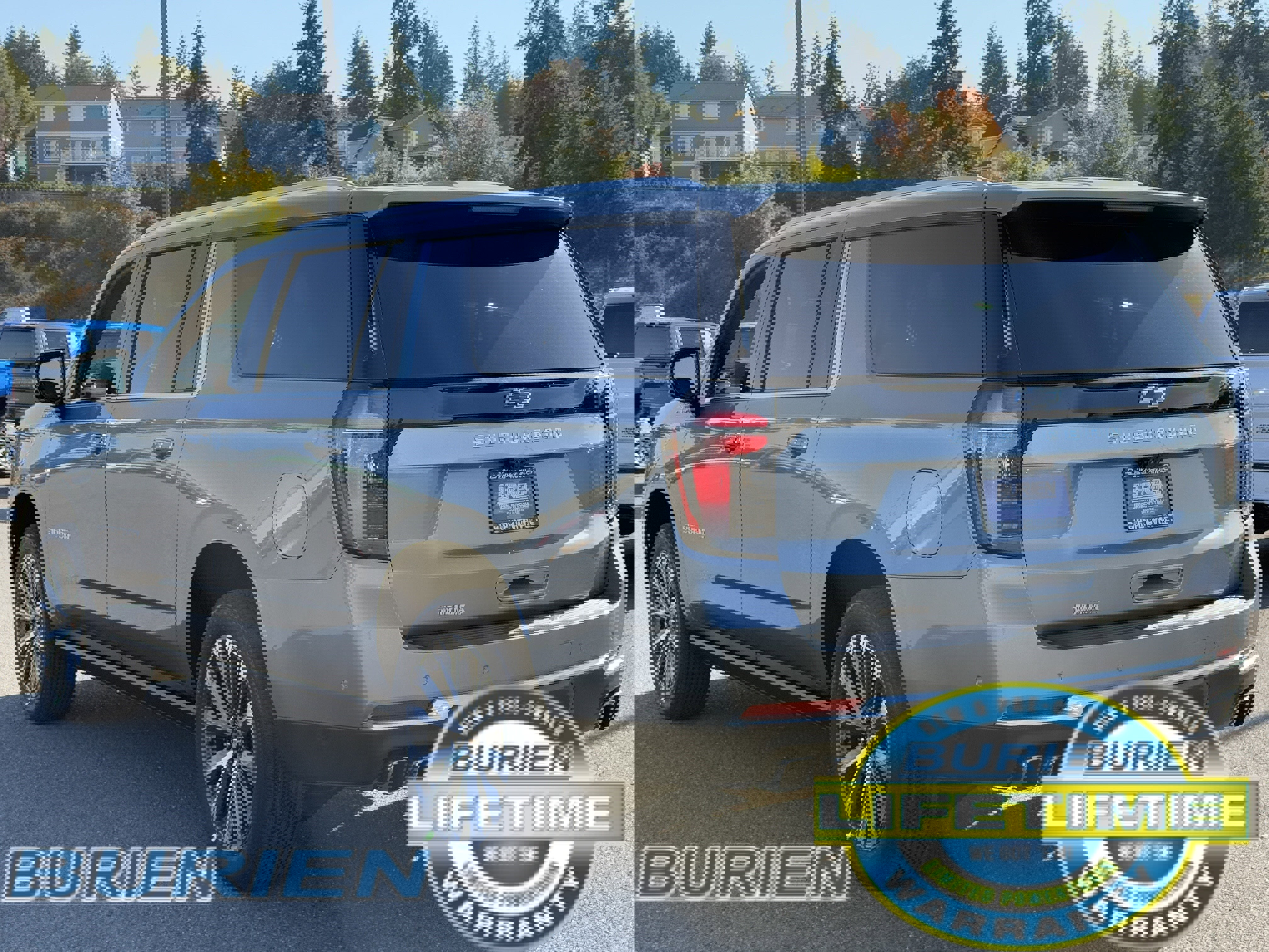 New 2026 Chevrolet Suburban High Country image 3