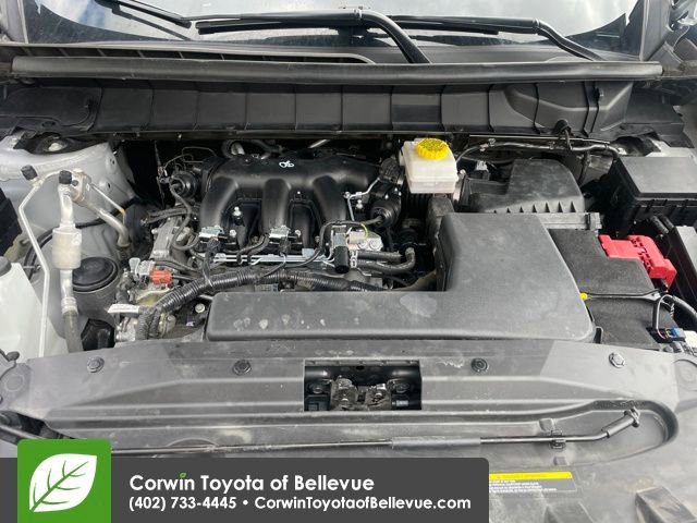 Used 2024 Nissan Pathfinder SV image 20