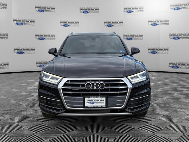 Used 2020 Audi Q5 Premium w/ Premium Plus Package AWD/4WD image 8