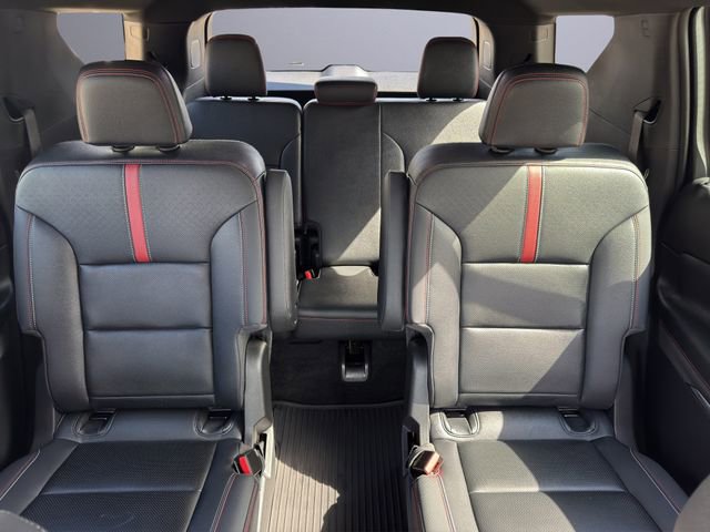 Used 2024 Chevrolet Traverse RS w/ LPO, Floor Liner Package image 22