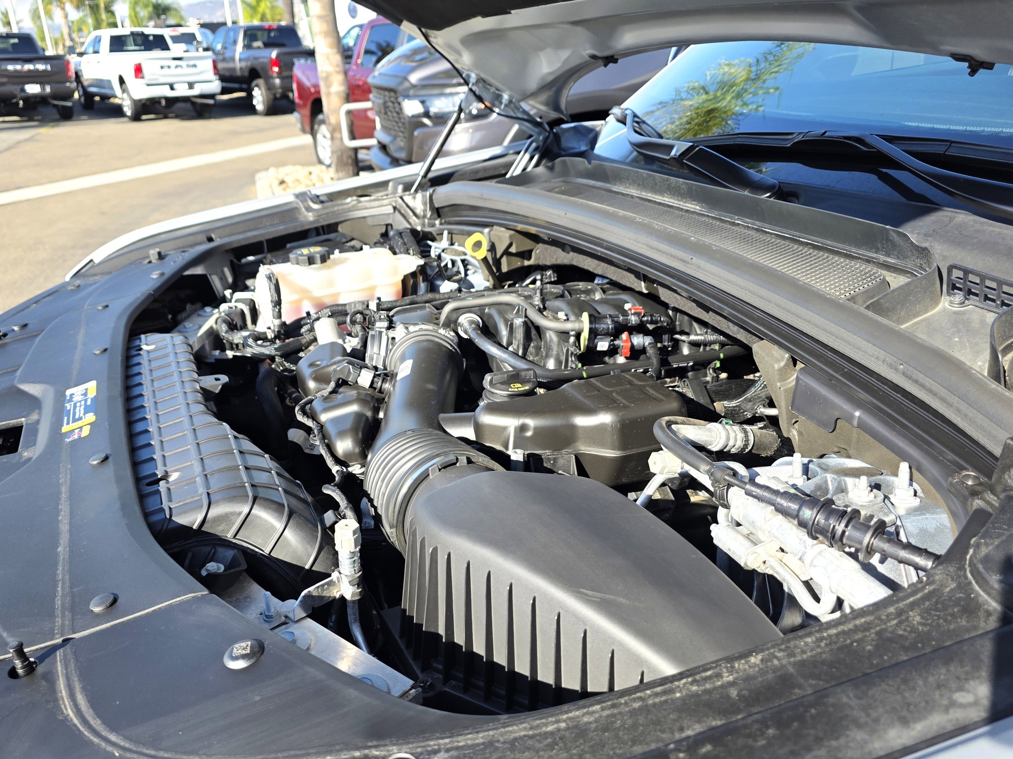 Certified 2024 Jeep Grand Cherokee L Laredo image 21