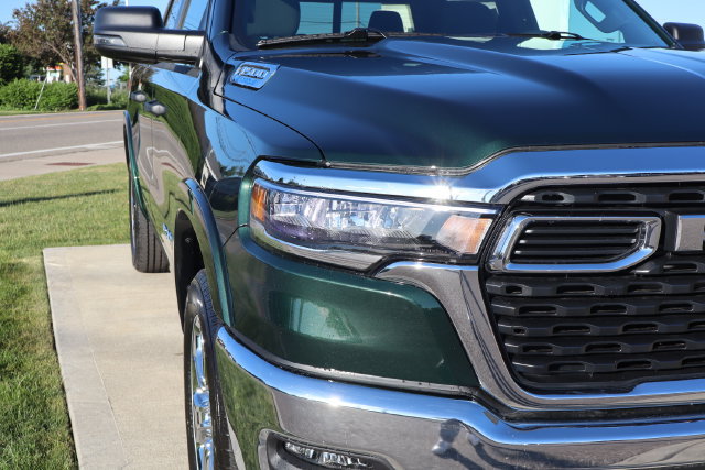 New 2026 RAM 1500 Big Horn AWD/4WD image 5