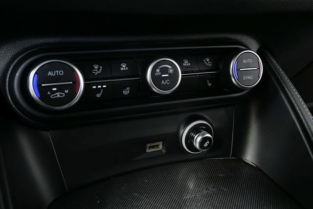 Used 2023 Alfa Romeo Stelvio Veloce image 16