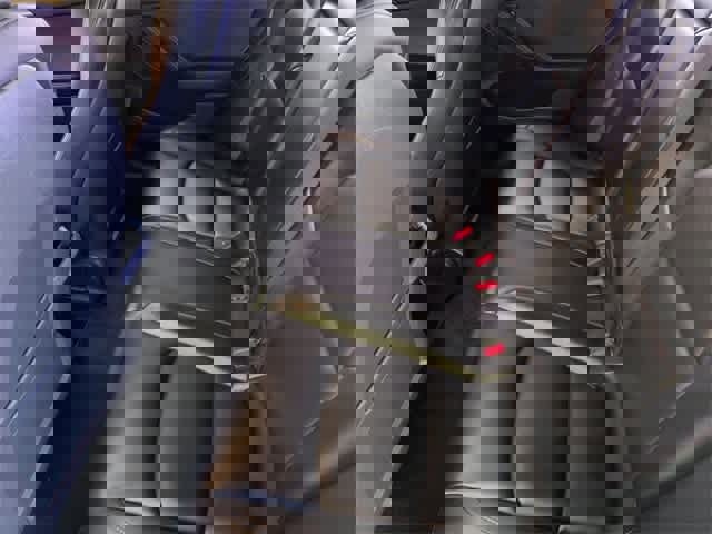 Used 2022 Tesla Model 3 Long Range image 18