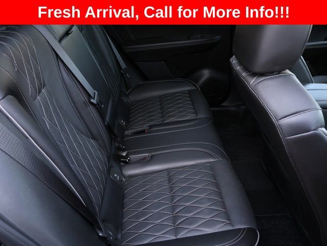 Used 2023 Buick Envision Avenir image 16