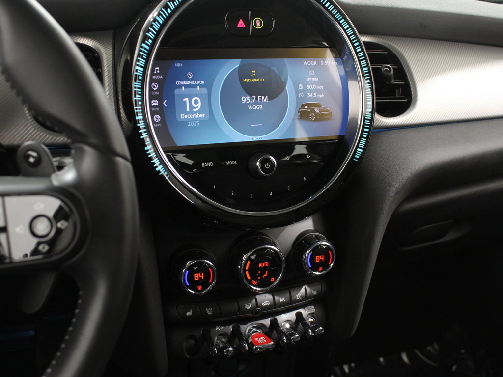 Certified 2023 MINI Cooper S image 9