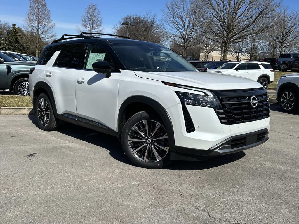 New 2026 Nissan Pathfinder Platinum AWD/4WD image 15