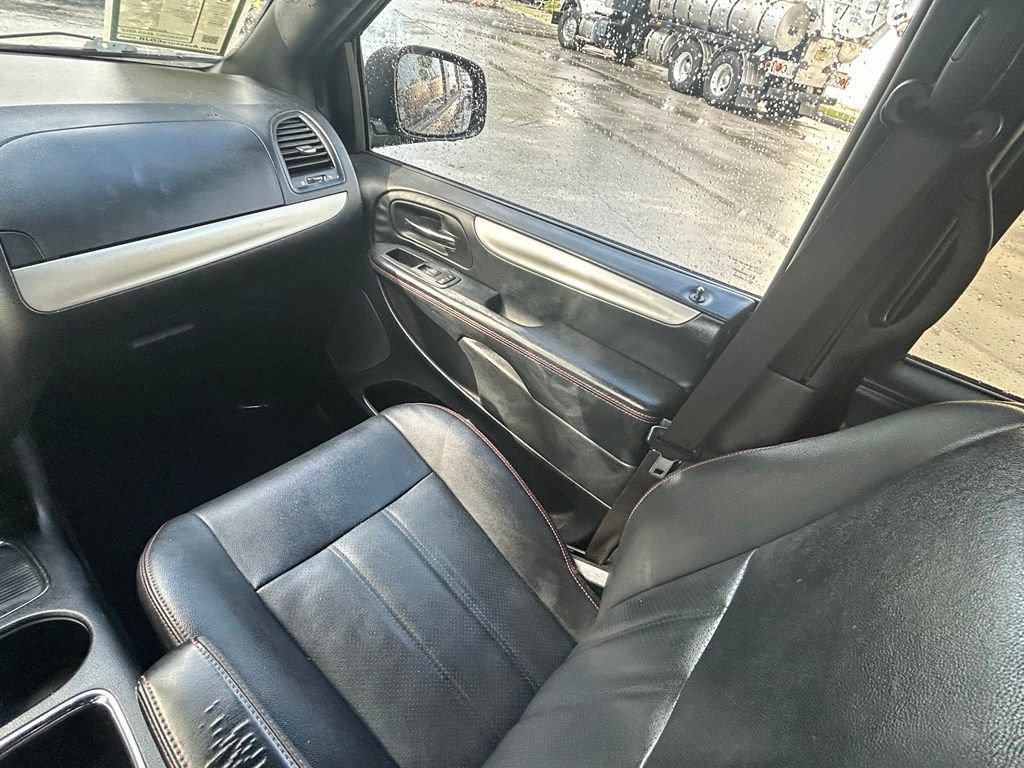 Used 2019 Dodge Grand Caravan GT FWD image 11