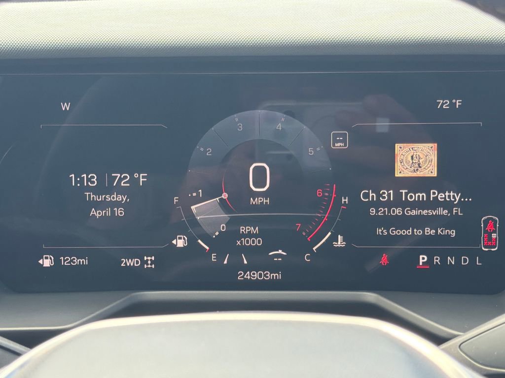 Certified 2024 GMC Acadia AT4 w/ Luxury Package AWD/4WD image 31