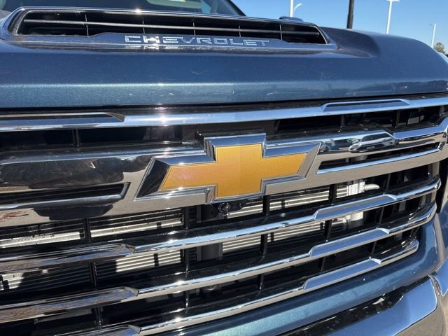 Certified 2025 Chevrolet Silverado 2500 LTZ w/ LTZ Premium Package image 24