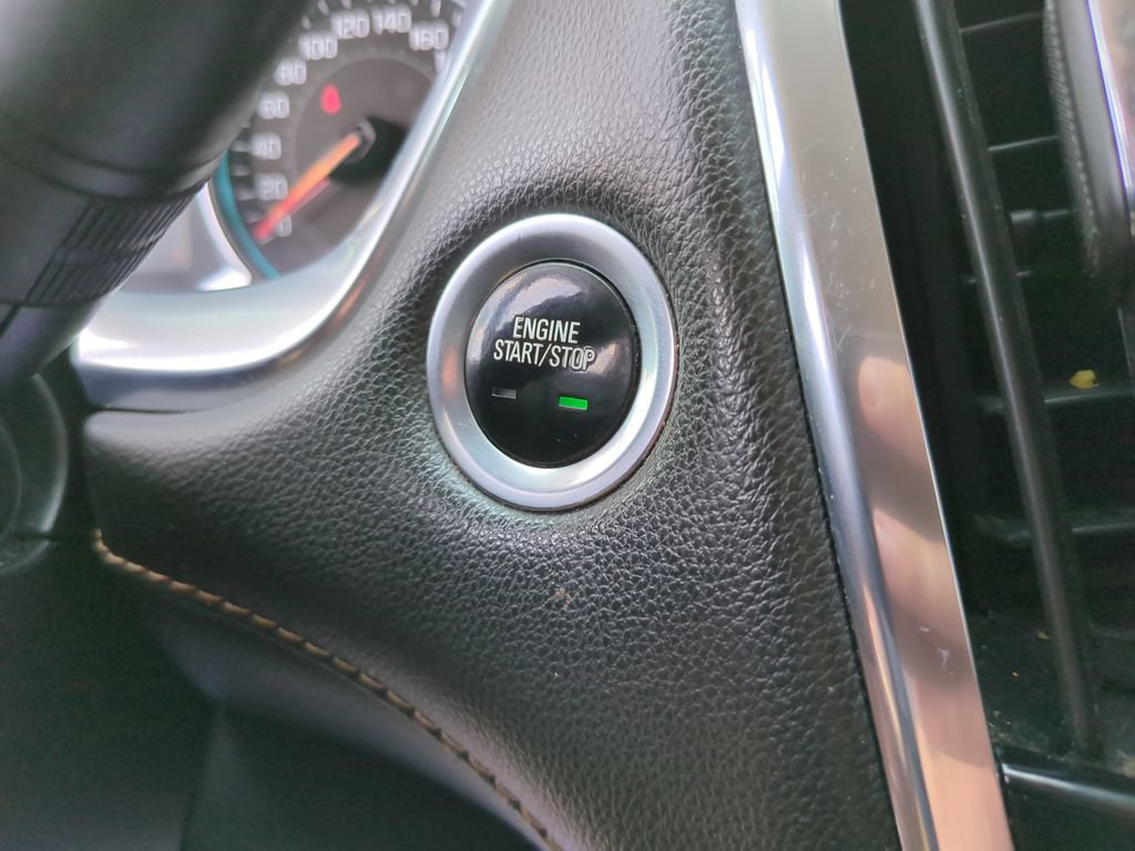 Used 2020 Chevrolet Traverse RS AWD/4WD image 32