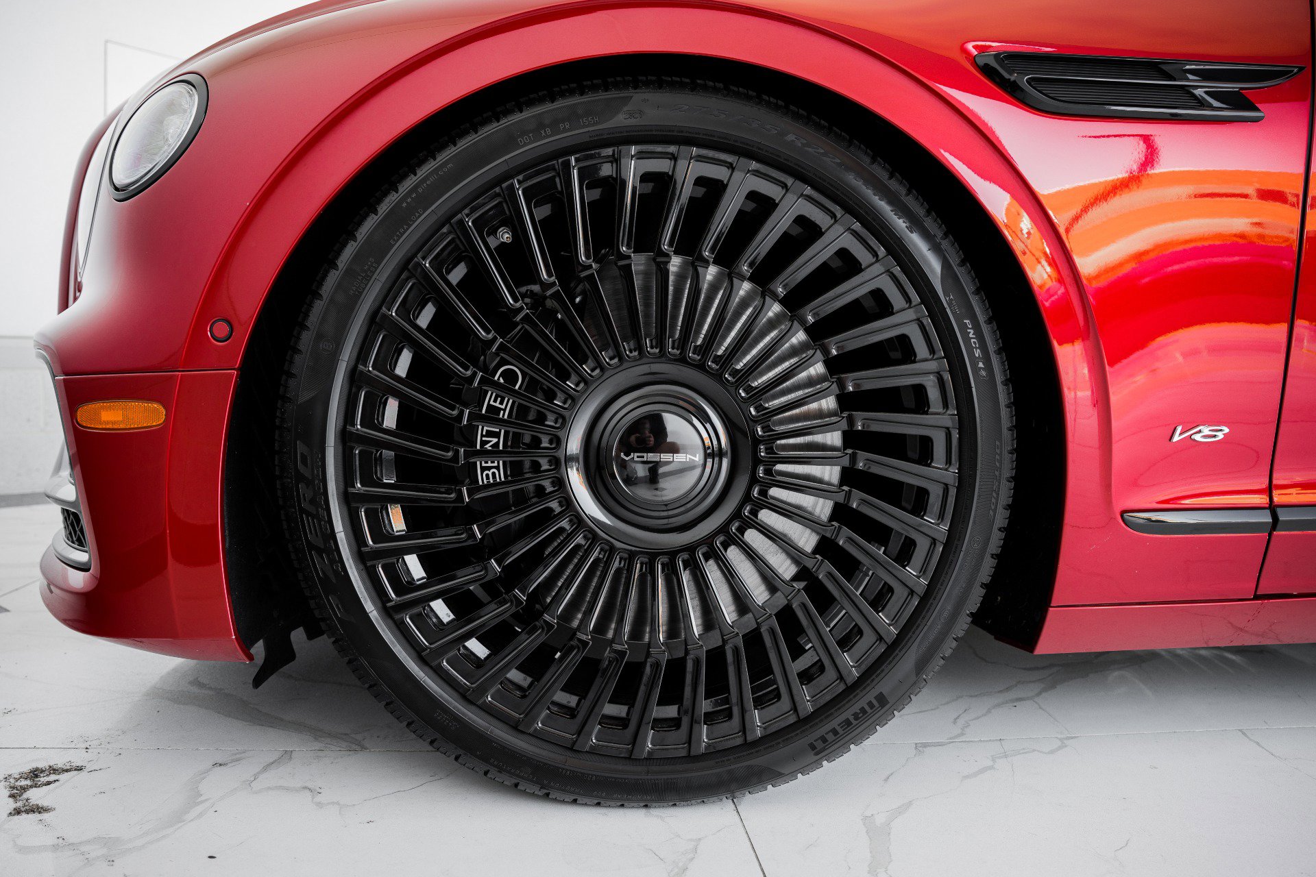 Used 2022 Bentley Flying Spur V8 image 10