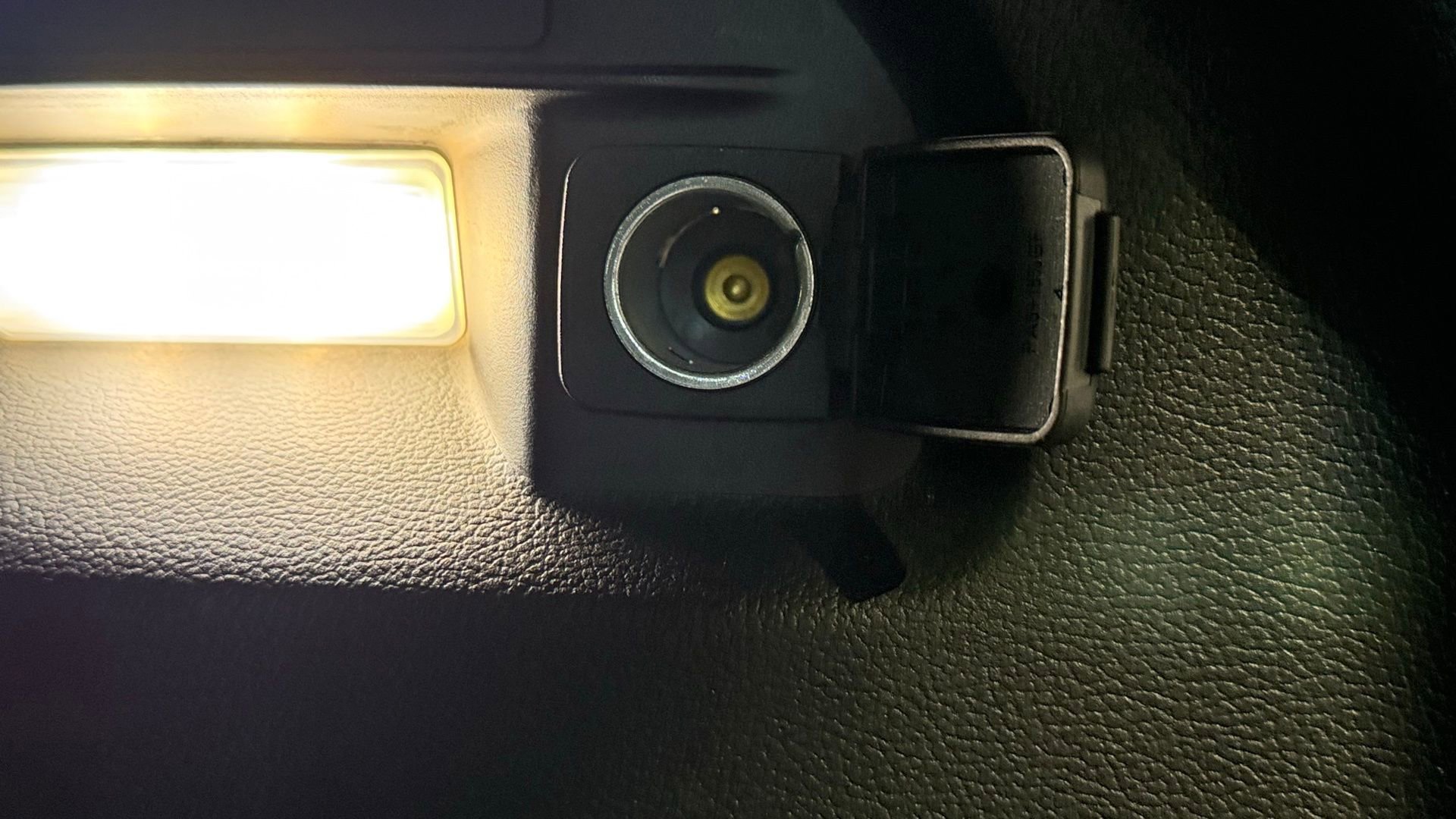 Used 2023 Ford Explorer XLT w/ Equipment Group 202A image 45