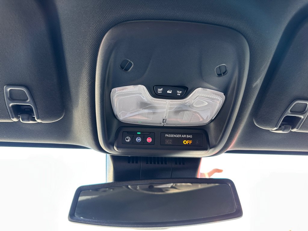 Used 2023 Chevrolet Colorado LT w/ LT Convenience Package II AWD/4WD image 21
