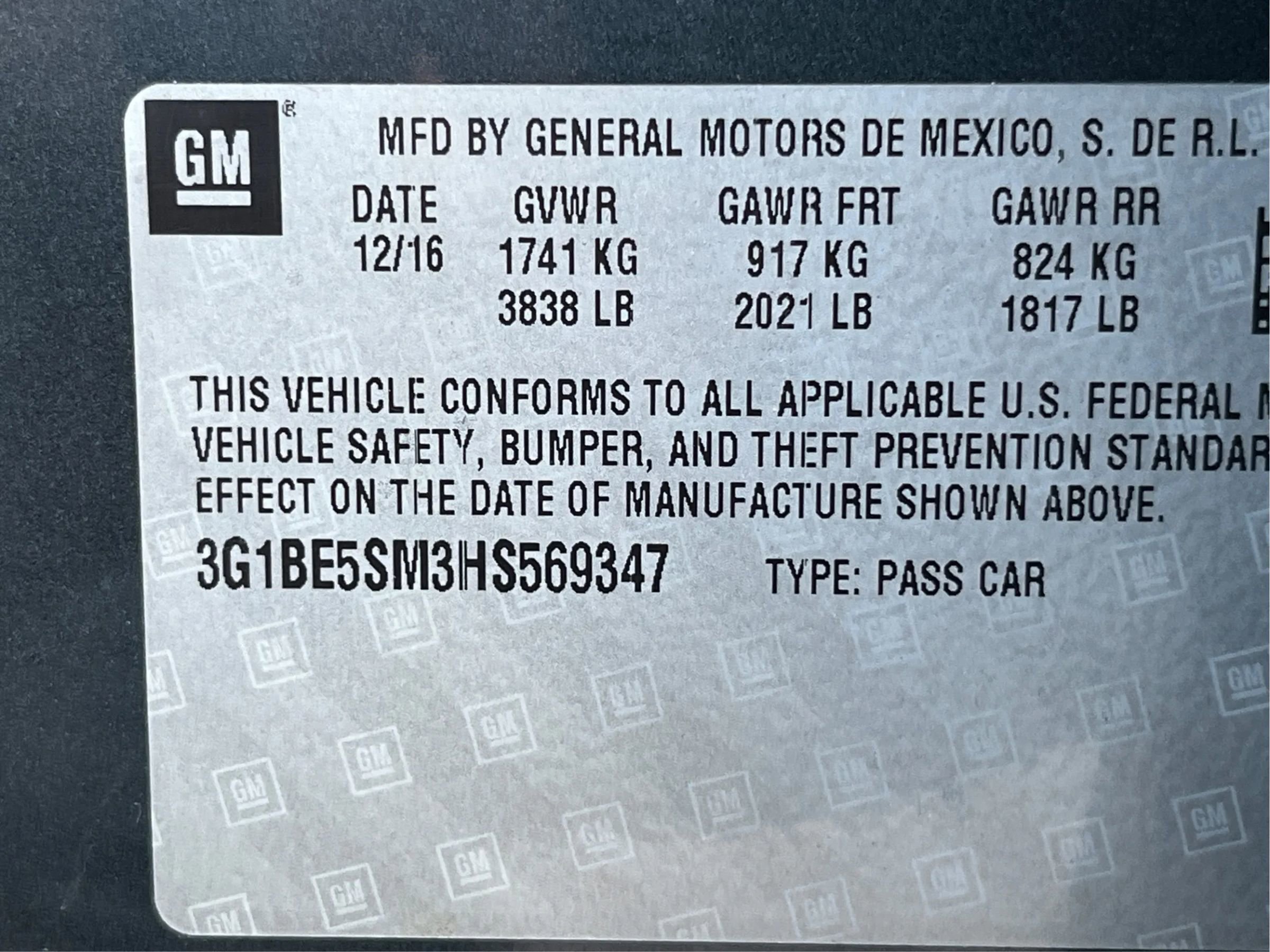 Used 2017 Chevrolet Cruze LT image 20