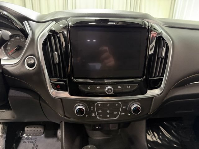 Used 2019 Chevrolet Traverse LT w/ LPO, Floor Liner Package AWD/4WD image 14