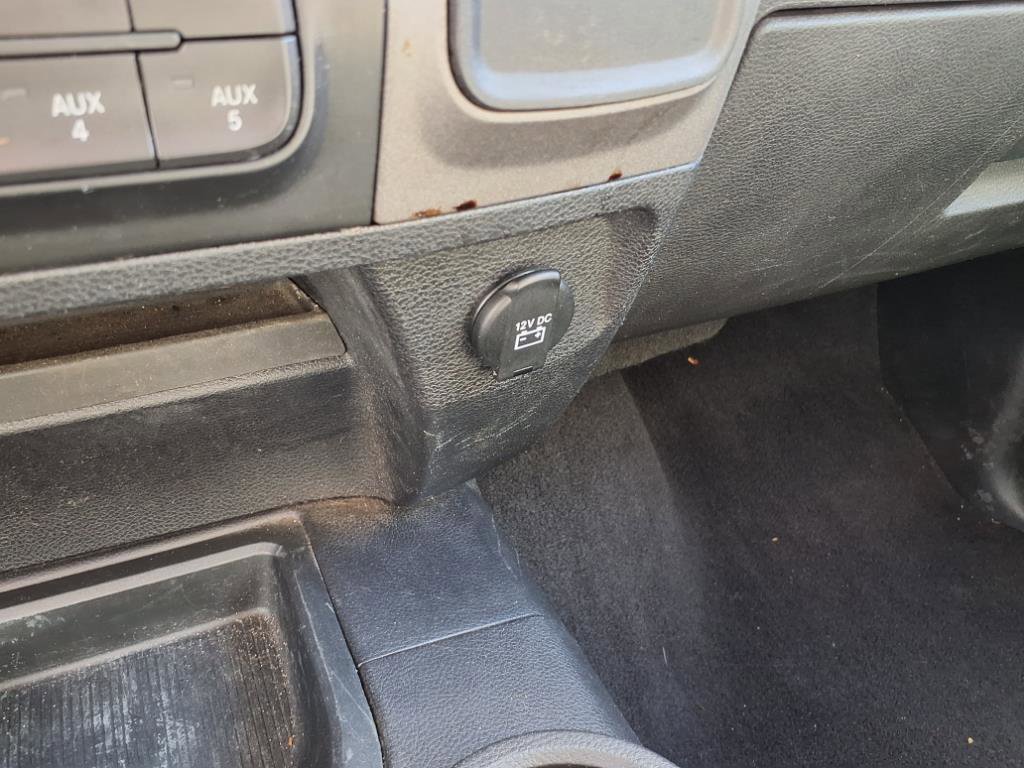 Used 2017 RAM 2500 Tradesman w/ Chrome Appearance Group image 10