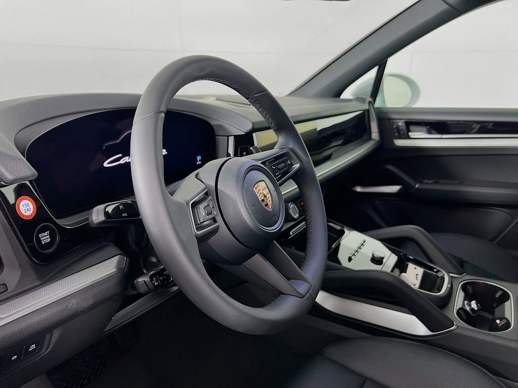 New 2026 Porsche Cayenne image 4