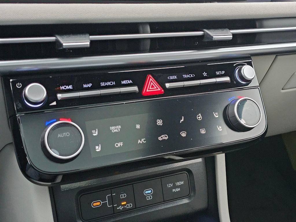 New 2026 Hyundai Tucson Limited w/ Tow & Go Package image 23