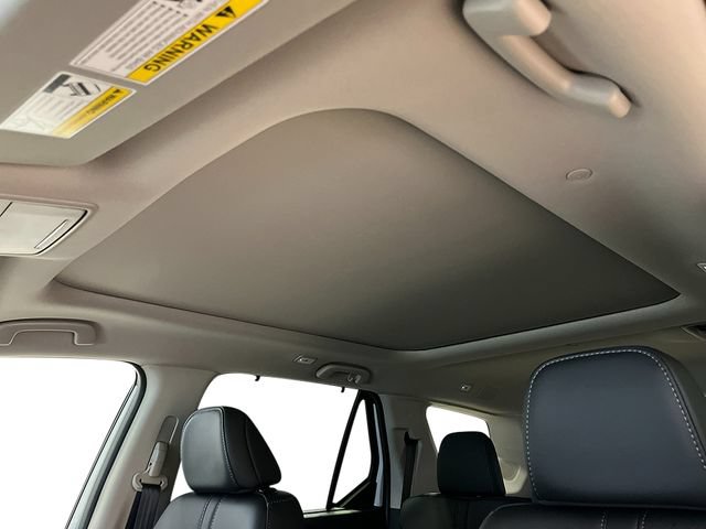 New 2026 Honda Pilot Touring image 14