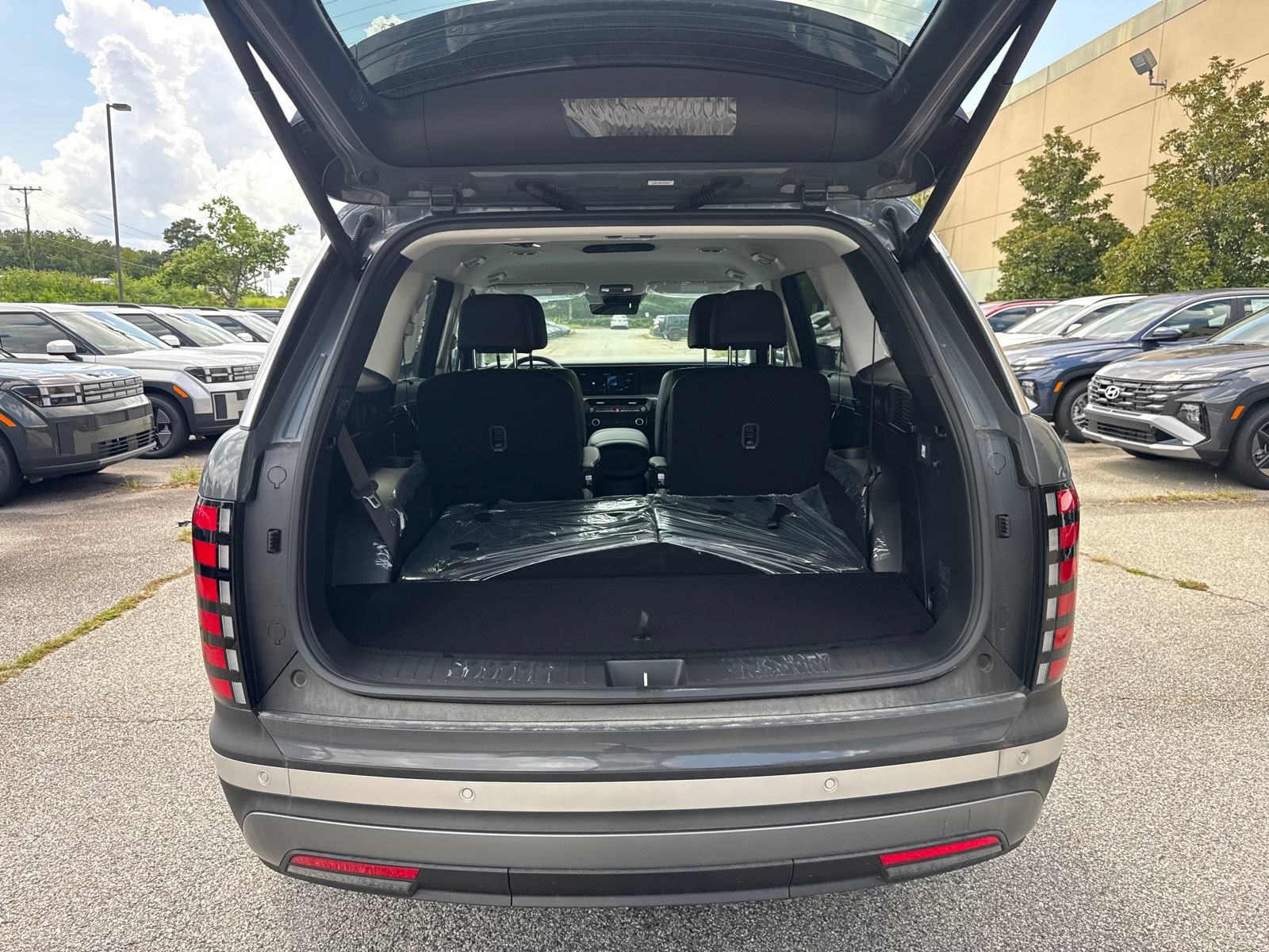 New 2026 Hyundai Palisade FWD Hybrid image 19