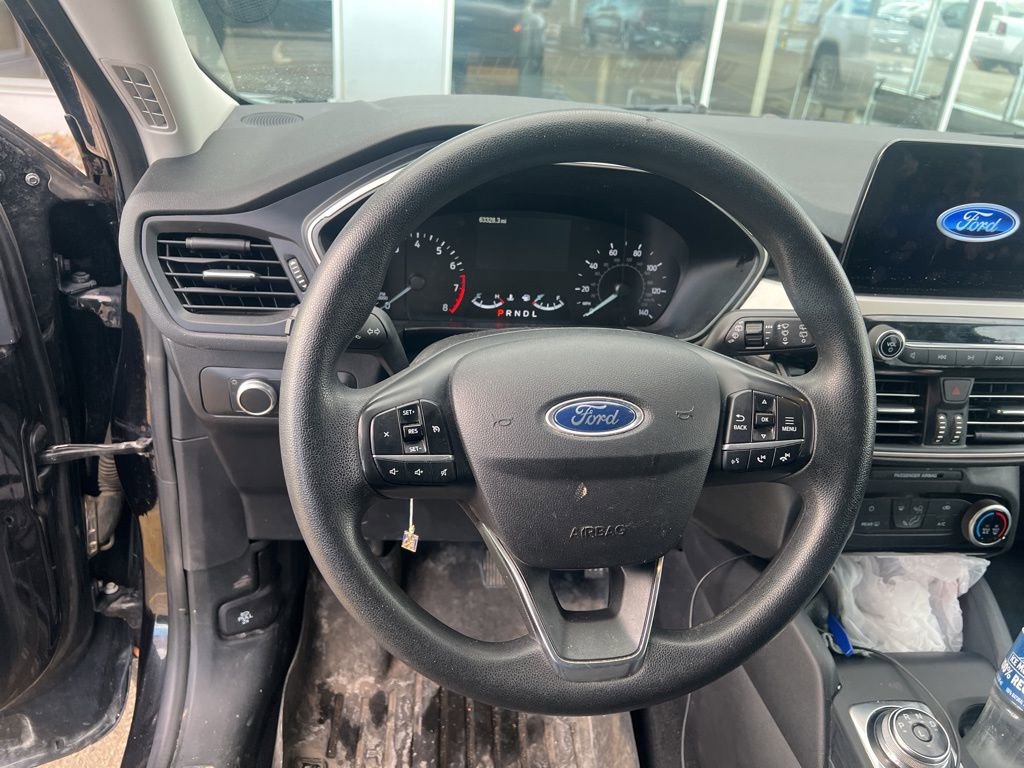 Used 2021 Ford Escape SE image 9