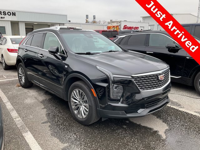 Used 2025 Cadillac XT4 Premium Luxury w/ Technology Package