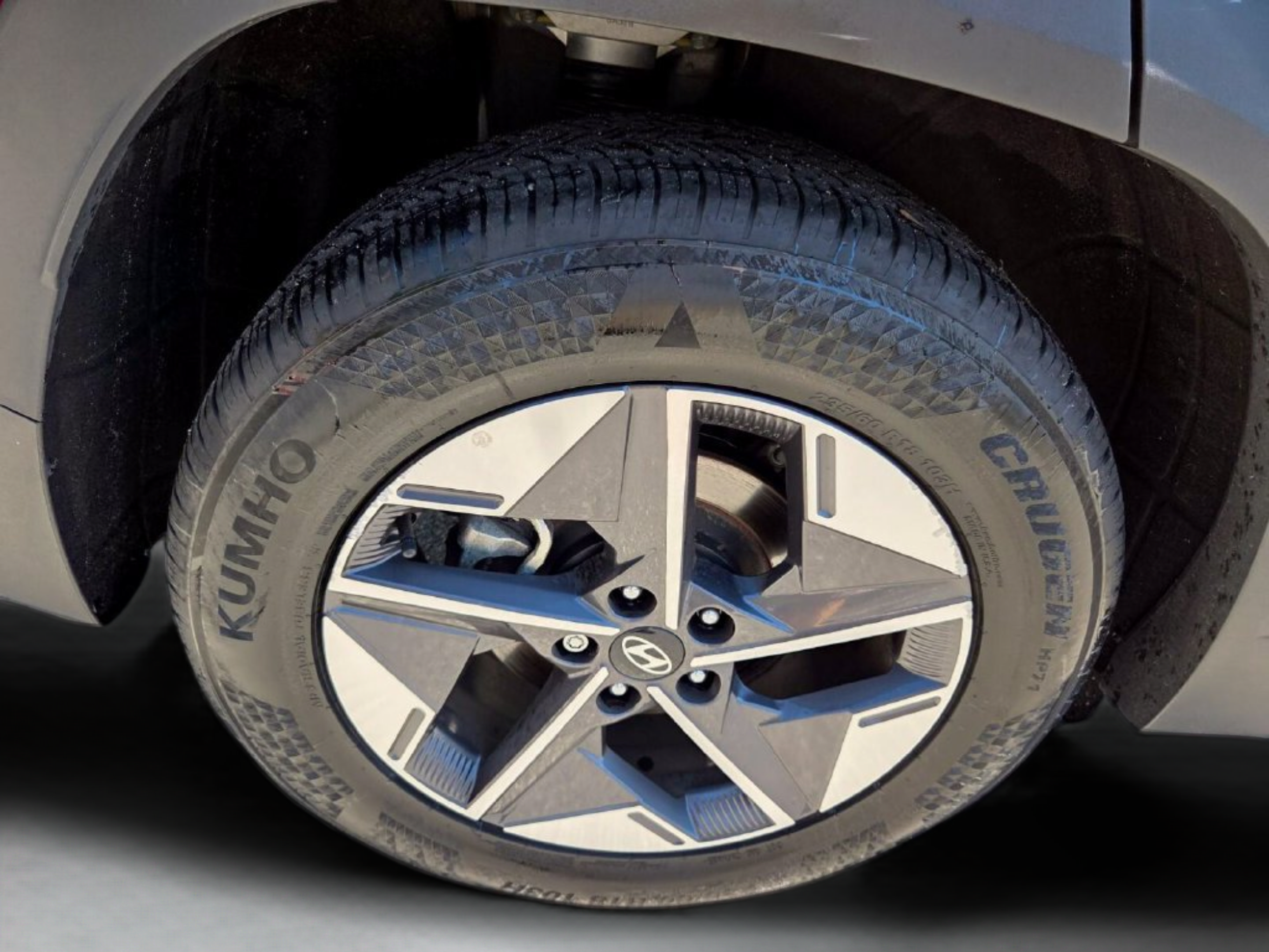 Used 2025 Hyundai Tucson SEL FWD image 32