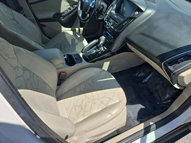 Used 2013 Ford Focus Electric Hatchback FWD image 14