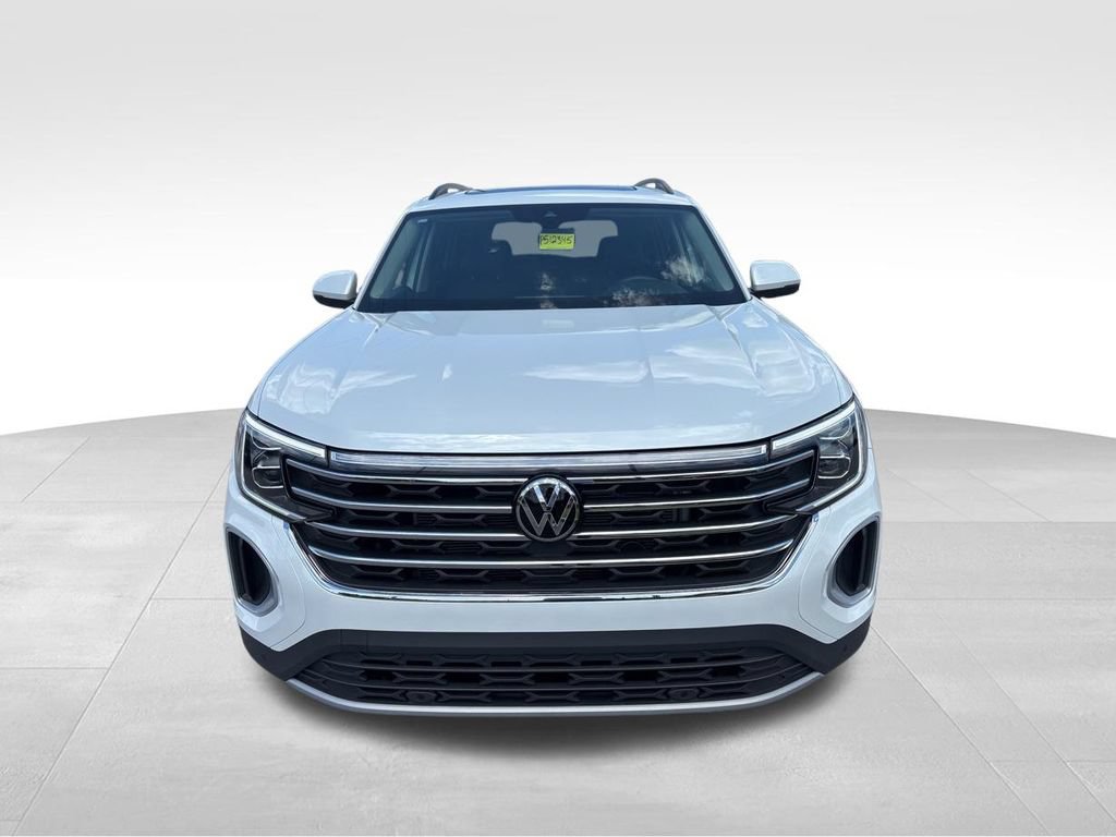 Certified 2026 Volkswagen Atlas SE w/ Panoramic Sunroof Package FWD image 3