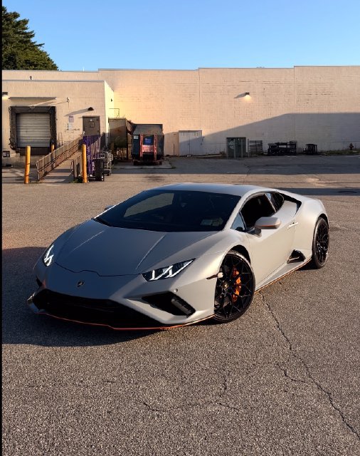 Used 2022 Lamborghini Huracan EVO RWD image 1