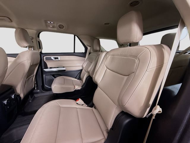 Used 2021 Ford Explorer XLT w/ Equipment Group 202A image 24