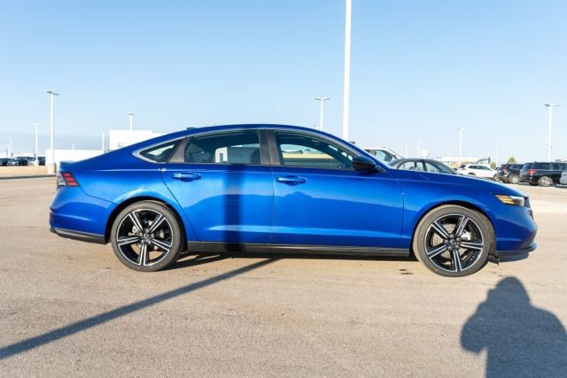 Used 2024 Honda Accord Sport image 8
