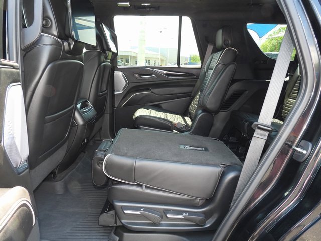 Used 2023 Cadillac Escalade V w/ LPO, Floor Liner Package image 70