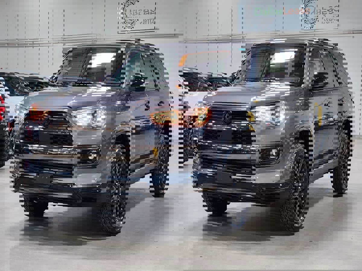 Used 2021 Toyota 4Runner Nightshade image 4