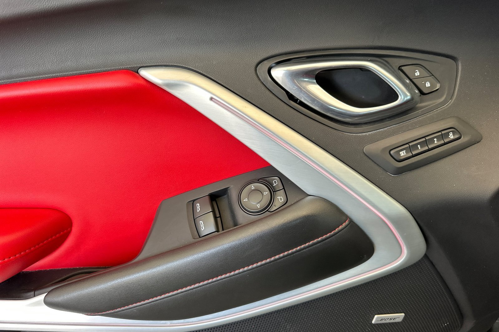 Used 2021 Chevrolet Camaro SS RWD image 10
