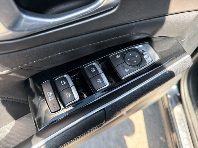 Used 2022 Kia Sorento SX FWD image 18