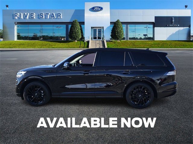 Used 2023 Lincoln Aviator Reserve w/ Equipment Group 201A image 4