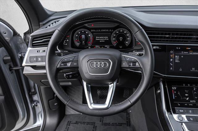 Certified 2025 Audi Q7 3.0T Premium w/ Convenience Package image 13