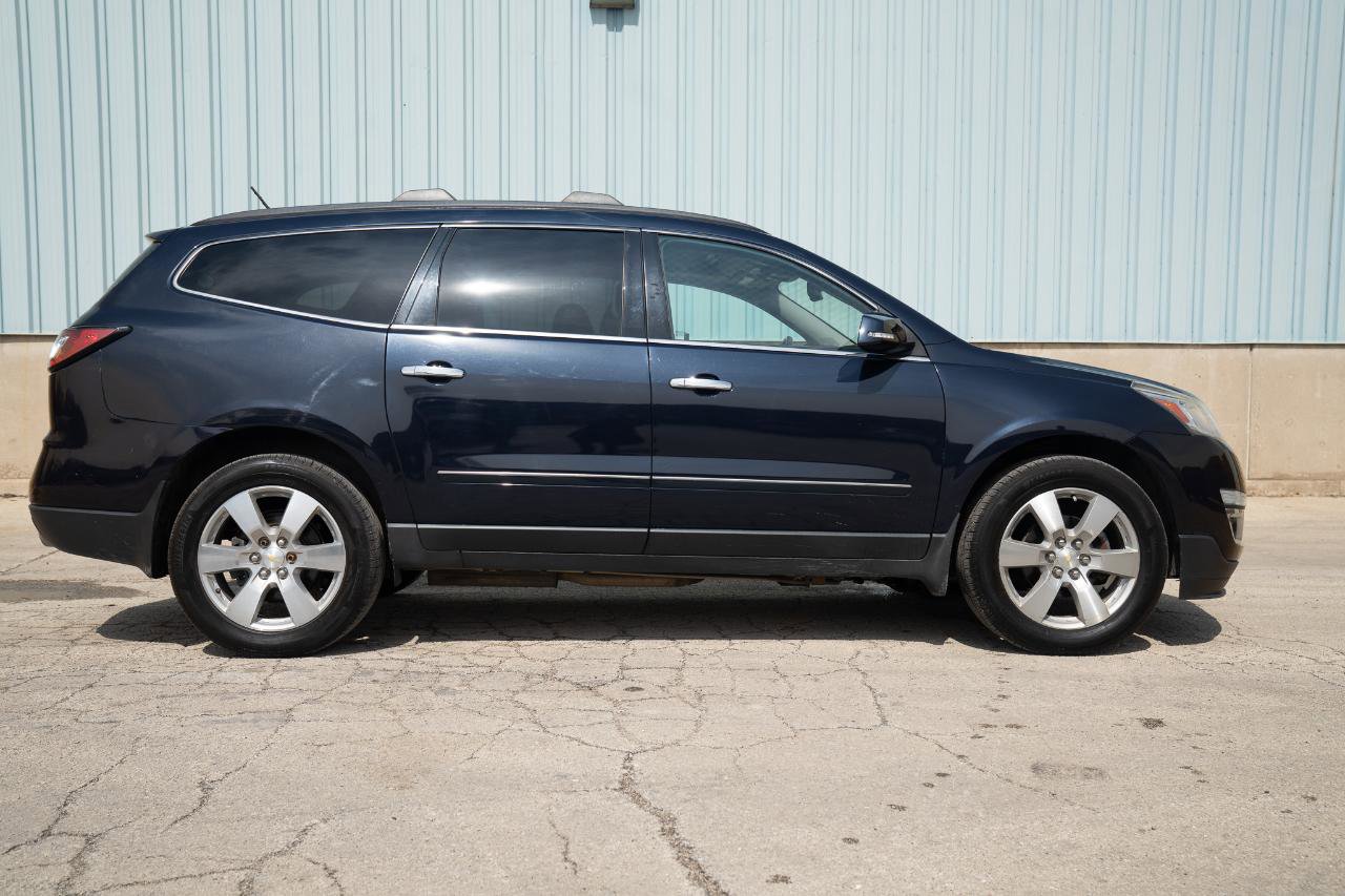 Used 2015 Chevrolet Traverse LTZ w/ LPO, 'HIT The Road' Package image 6